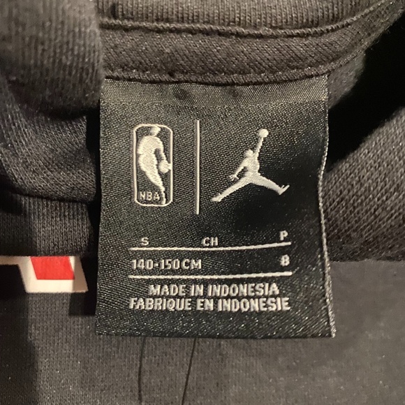 Toronto Raptors Black Sweater with tags 8T - Picture 3 of 4